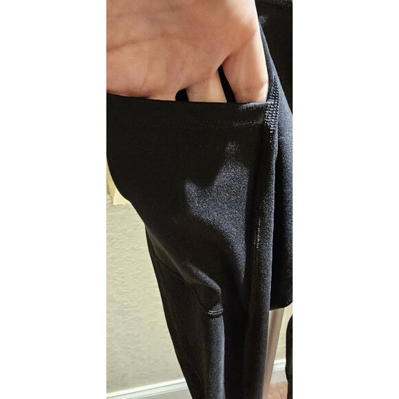 Victoria's Secret Black High-Waisted Pocket Leggings Size 6 - Picture 6 of 13